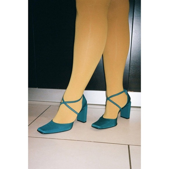 Jeffrey Campbell Popular Square-Toe Heel Pump in Dark Blue Neoprene Size 7 - Picture 9 of 9